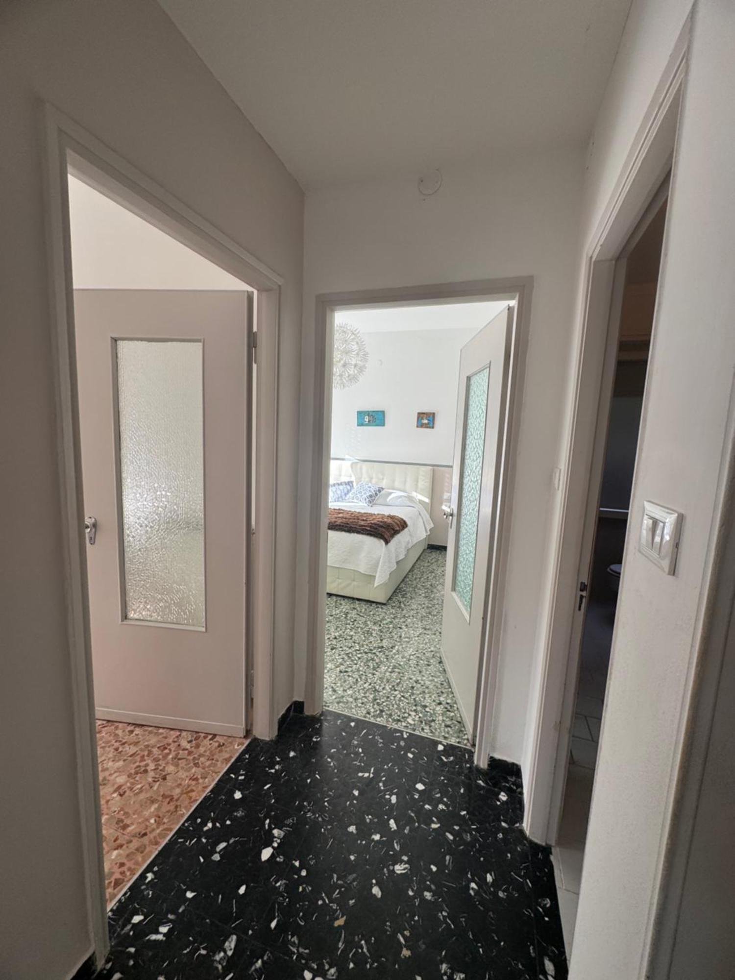 2-Bedroom Sunny Sea View With Balcony, La Casa Di Christine 蒙特罗索阿尔马雷 外观 照片